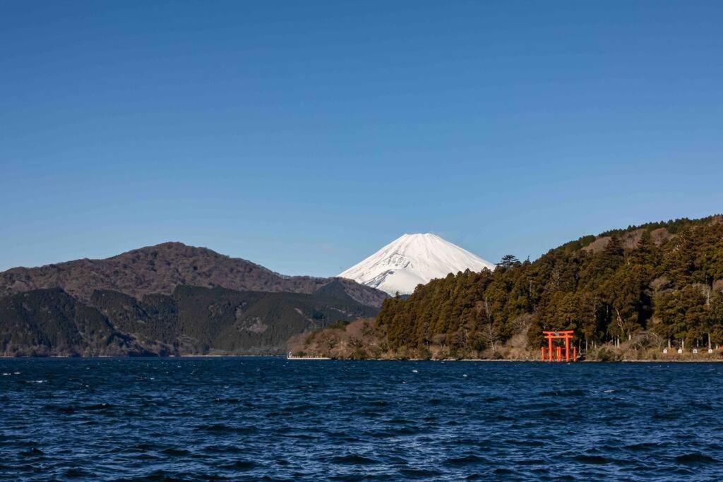 Modan a Oabya 箱根 神社 参拝 や 駅伝 観戦 芦ノ湖 箱根 観光 に 最適 a 花火 が Miea 海賊 船 Combini 徒歩 圏 101 ภายนอก รูปภาพ